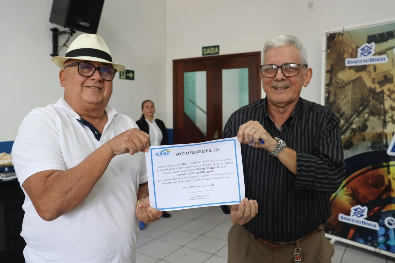 AABB São Luís homenageia associados com o título de Sócio Benemérito