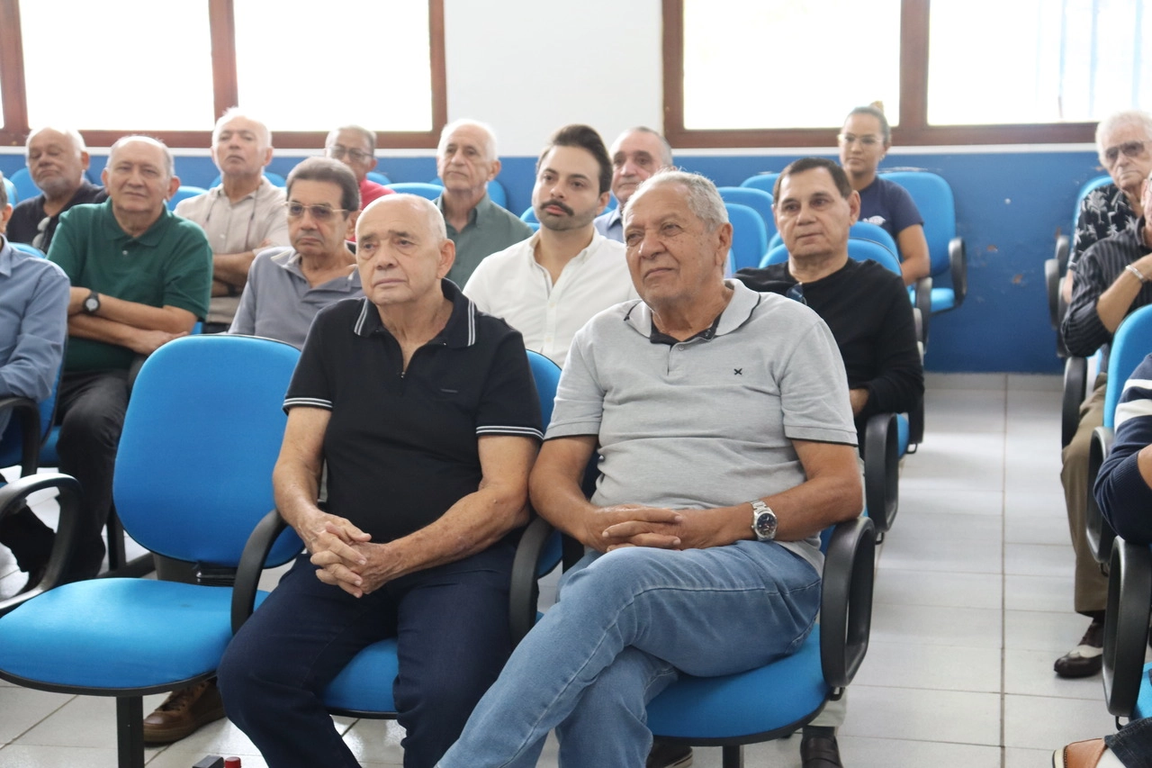 AABB São Luís homenageia associados com o título de Sócio Benemérito