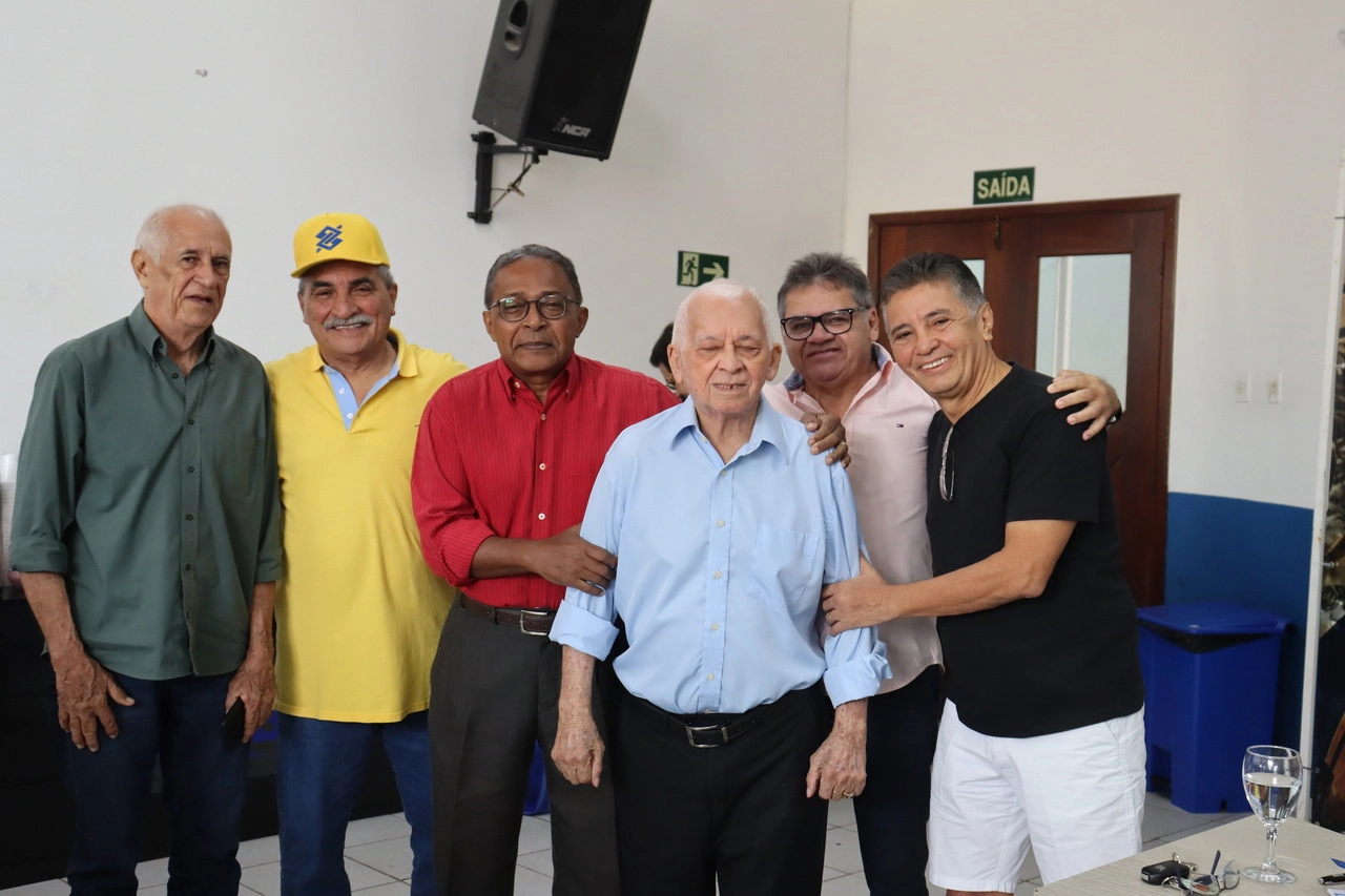 AABB São Luís homenageia associados com o título de Sócio Benemérito