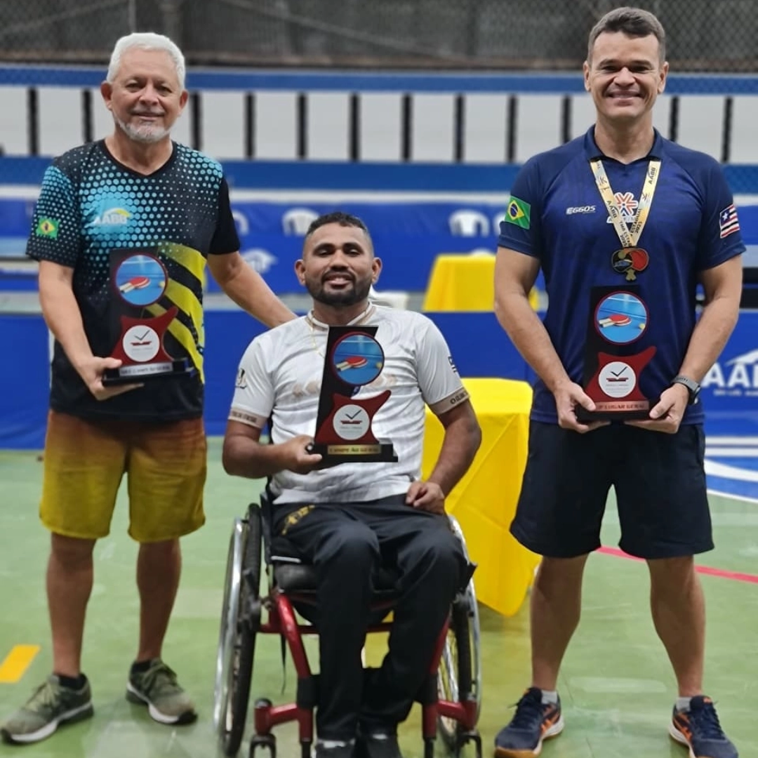 AABB São Luís se destaca na 3ª Etapa do Estadual de Tênis de Mesa e homenageia o ícone Pedro Araújo!