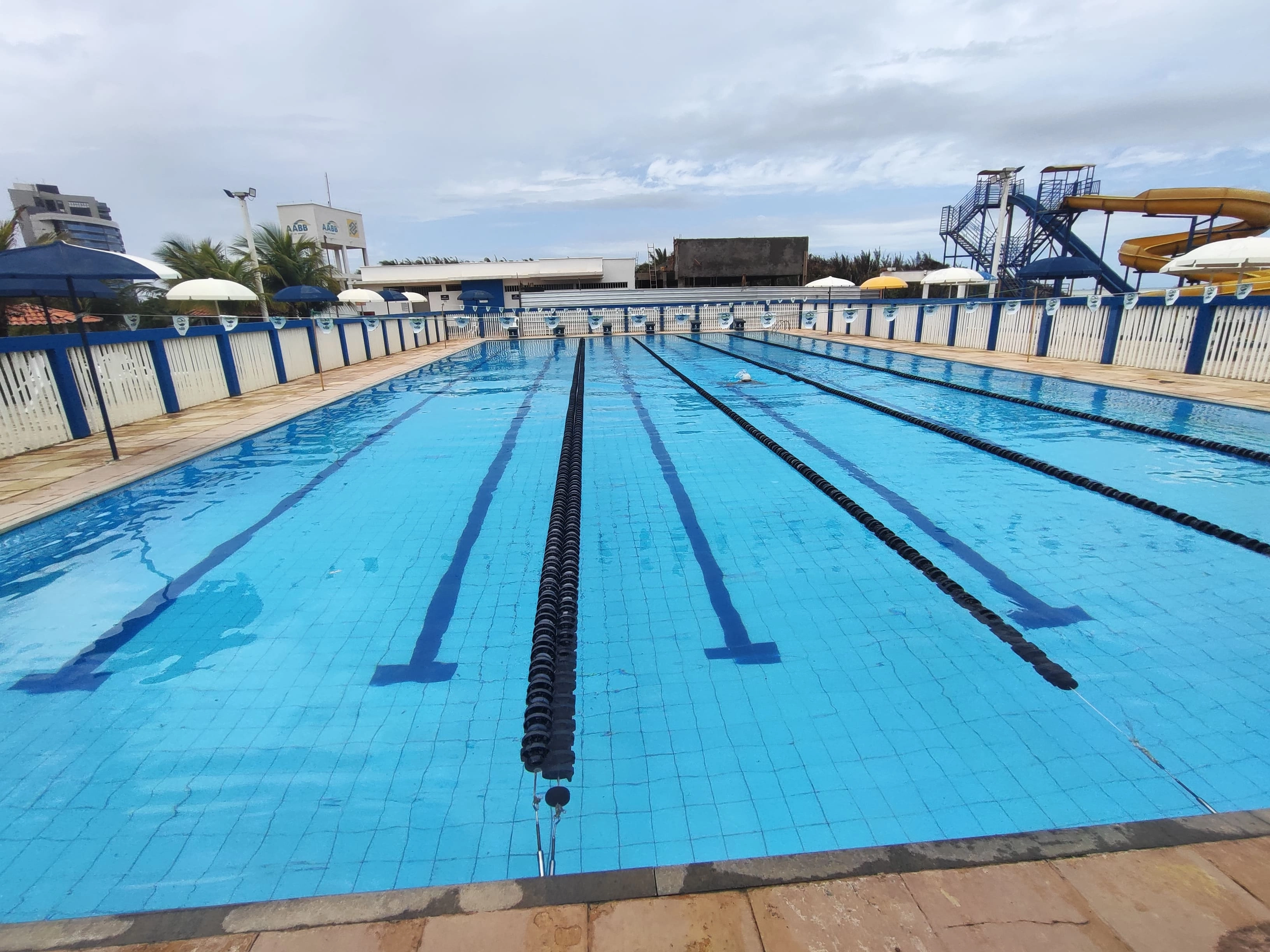 Piscinas